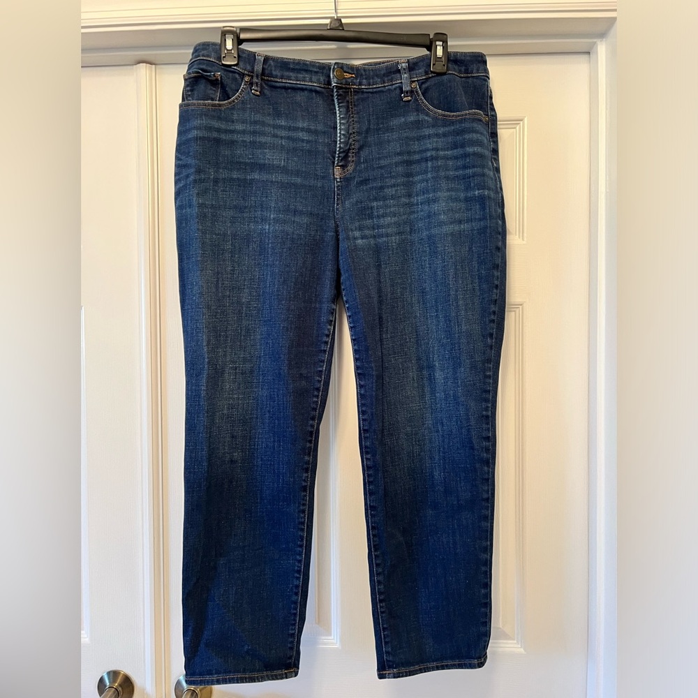 Chico’s So Slimming Girlfriend Slim Ankle dark wash jeans size 3.5 (18R)